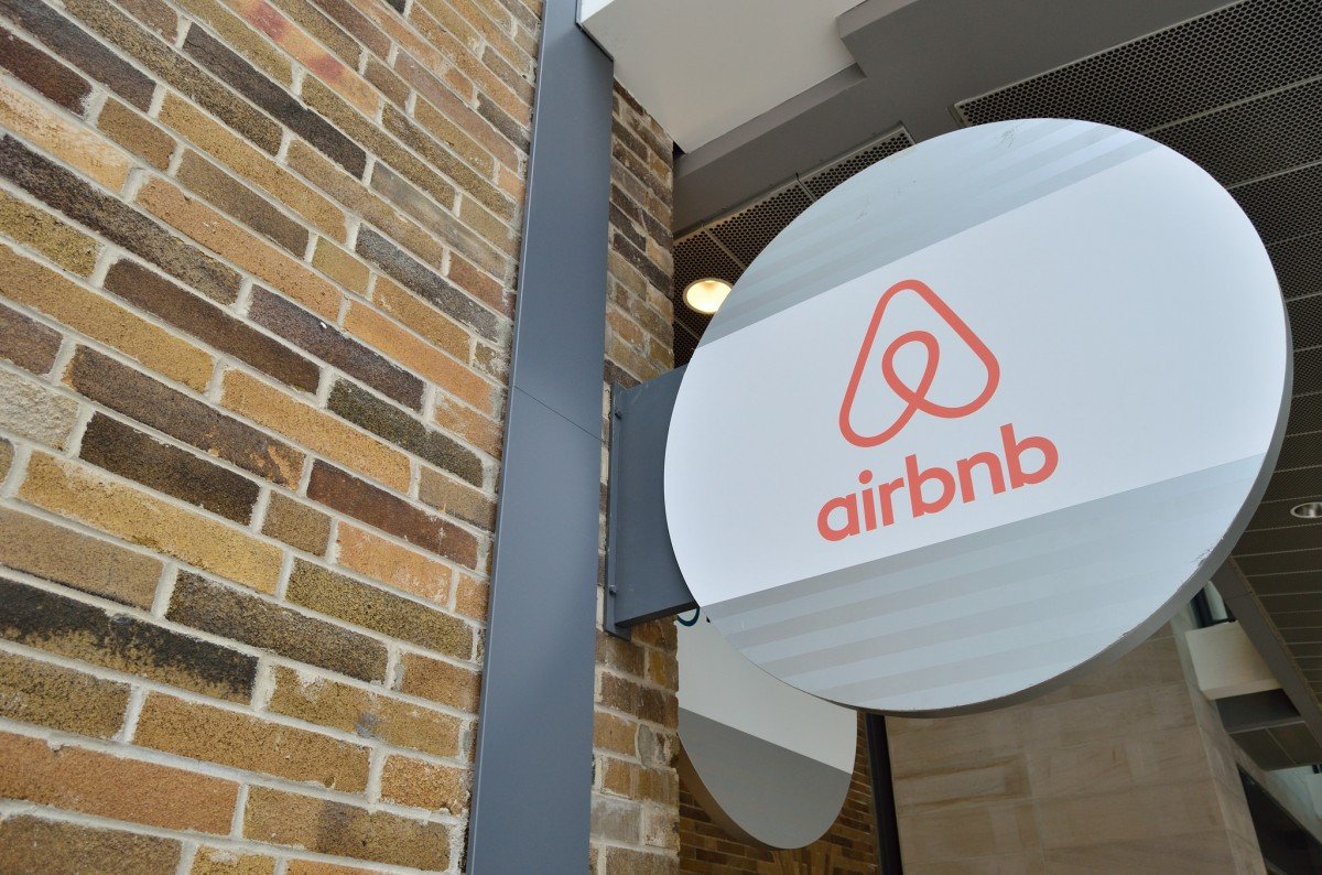 Best Short-Term Rental Property Loans for Airbnb Investors